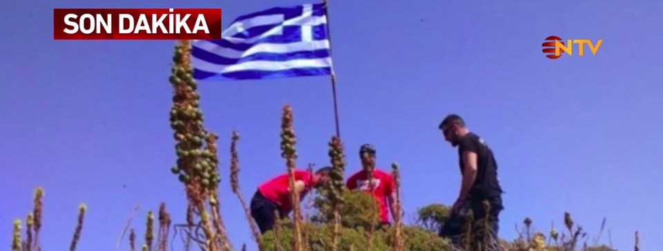 Adaya Dikilen Yunan Bayrağı Kaldırıldı