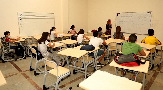 Büyükşehir Belediyesi'nin ücretsiz kursları yeniden açıldı