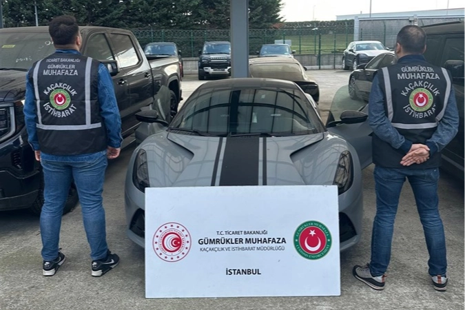 İstanbul'da 288 milyon TL değerinde 10 lüks araca el konuldu!