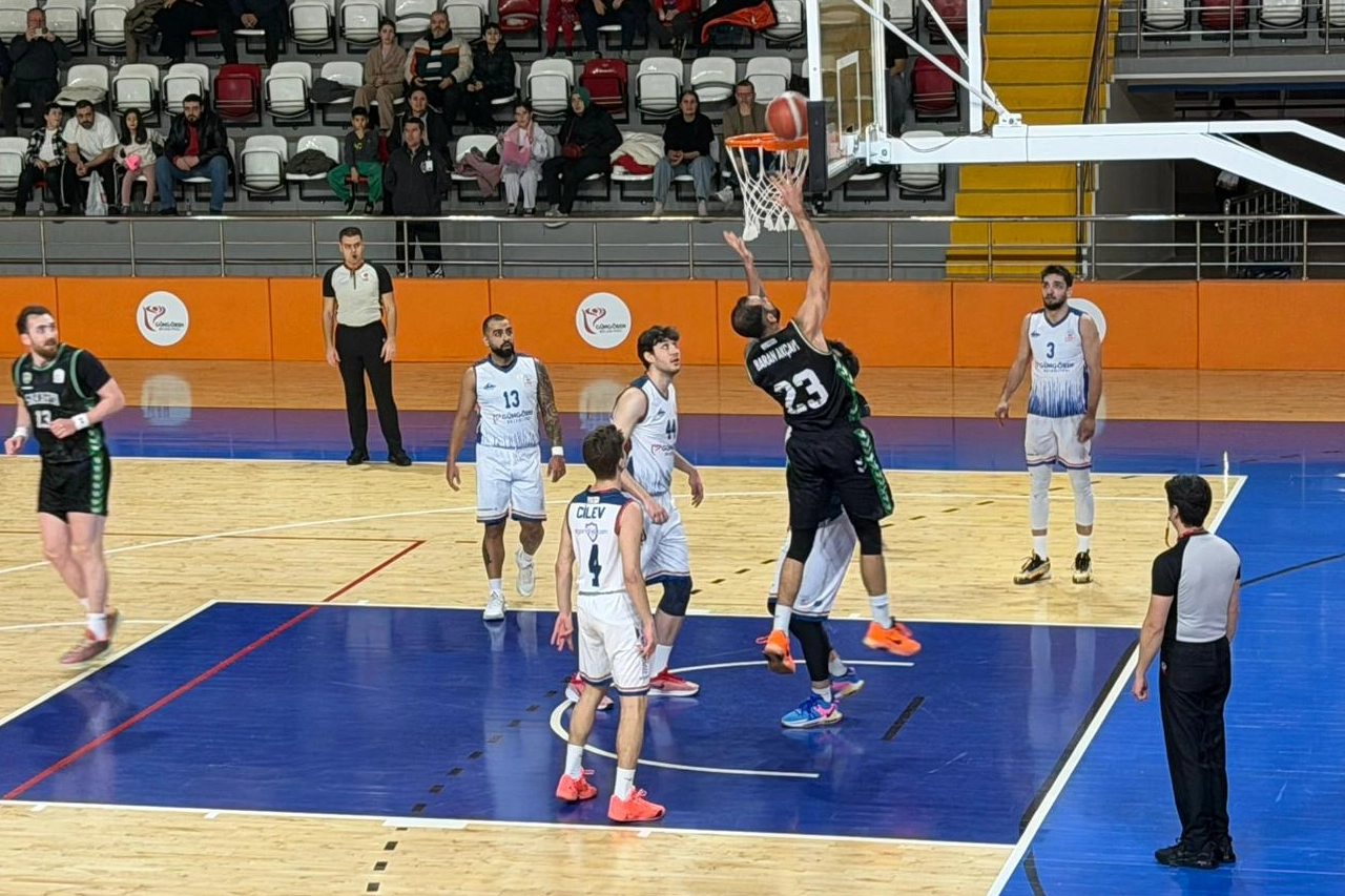 Liderden İstanbul'da gövde gösterisi