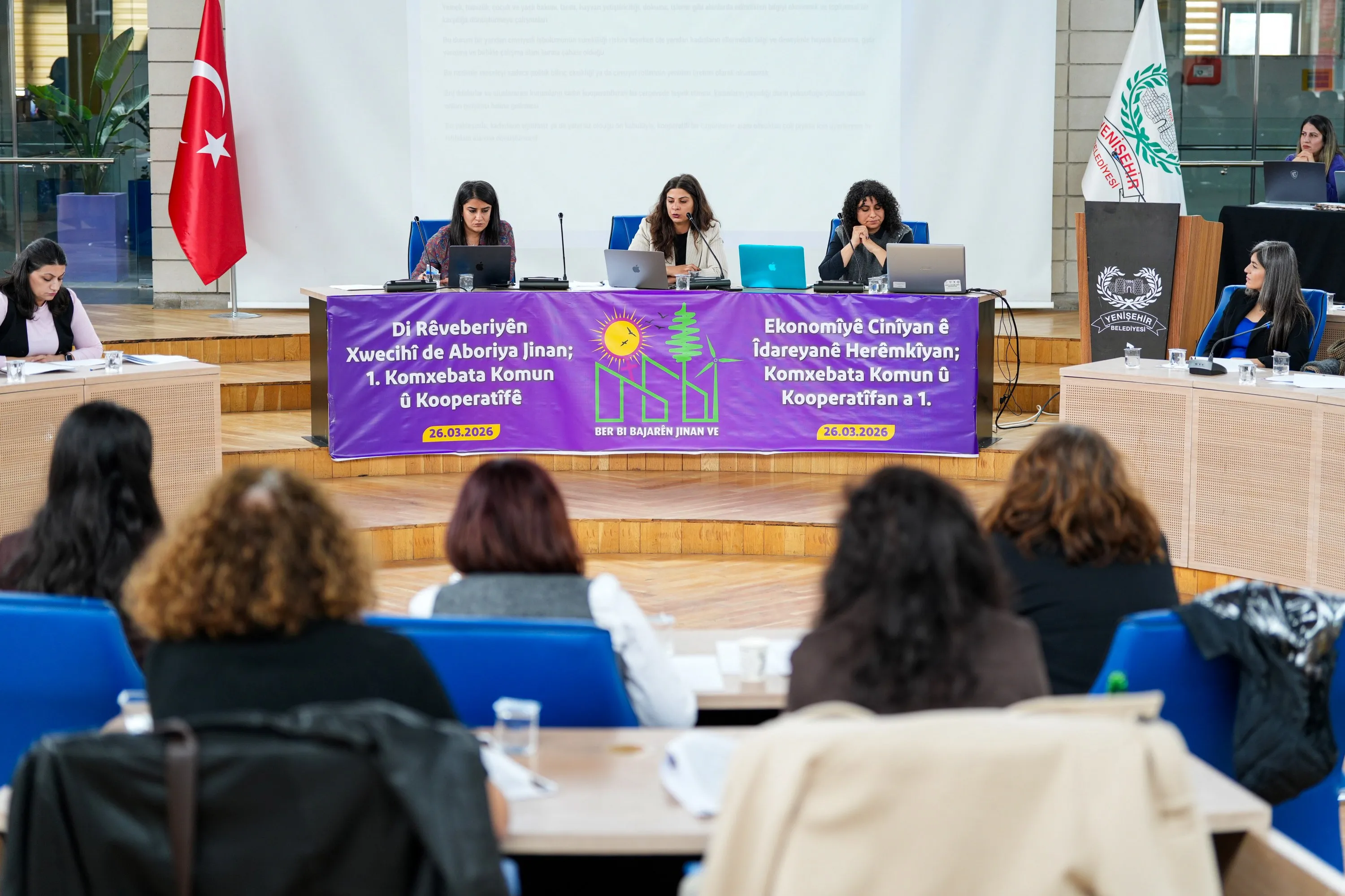 Kadın Ekonomisi Çalıştayı Diyarbakır'da: Kooperatif ve Komün Modelleri